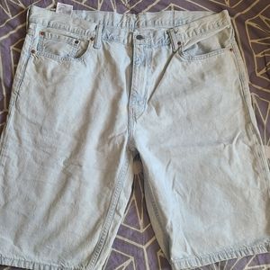 Levis 502 light denim shorts